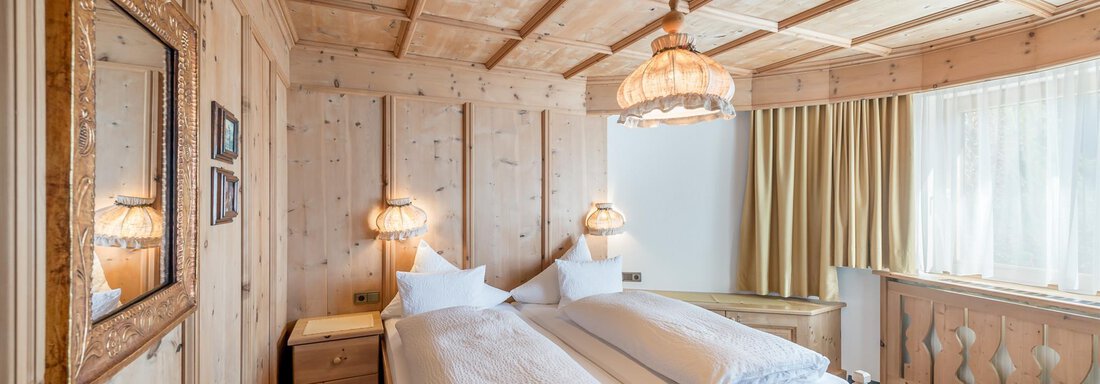 App 11 - Schlafzimmer - Apart Hotel Garni Wieser - Sölden