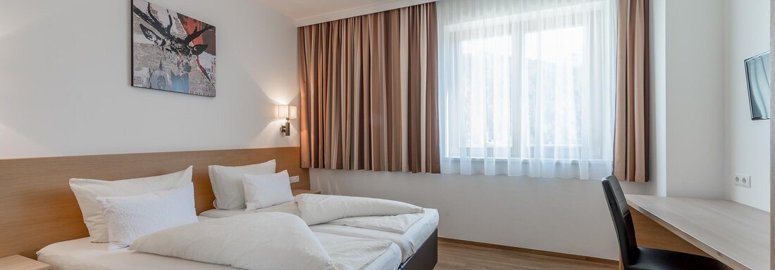 App 12 - Schlafzimmer - Apart Hotel Garni Wieser - Sölden