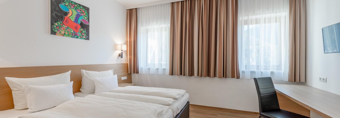 App 12 - Schlafzimmer - Apart Hotel Garni Wieser - Sölden