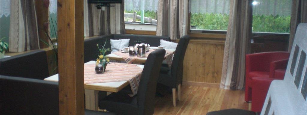 Wintergarten und Wohnzimmer - Appartement Frei Raum - Sölden