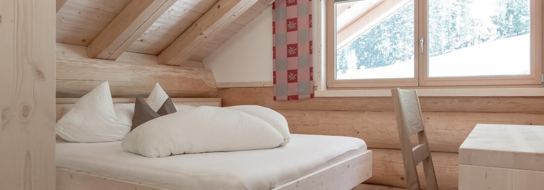 Latschenchalet Schlafzimmer - Chalet Resort Sölden - Sölden