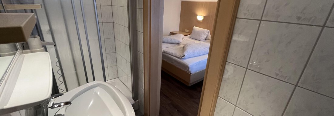 Badezimmer Doppelzimmer - Franzele Appartements & Zimmer - Sölden