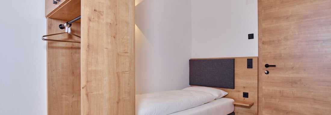 Einzellbett im Dreibettzimmer - Haus Bergliebe - Sölden