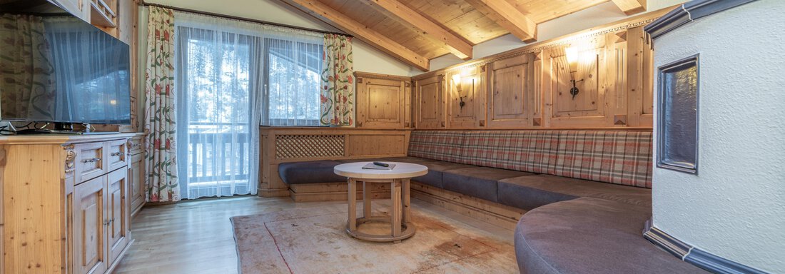 Wohnbereich mit Couche - Haus Heiners - Sölden