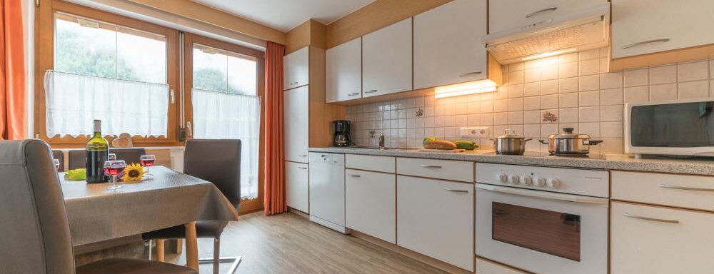 Ferienwohnung unten - web -1 - Haus Nicola - Sölden