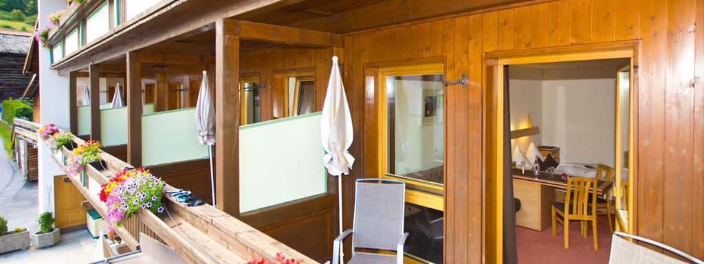 Appartement Balkon - Hotel Garni Hainbacherhof - Sölden