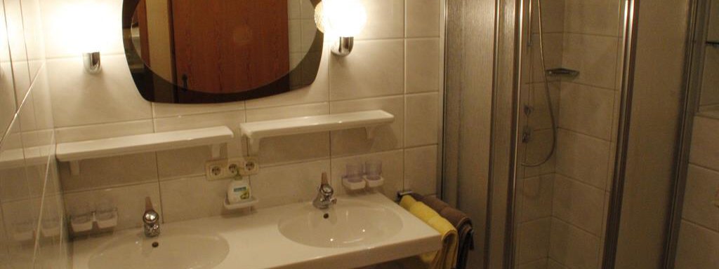 Badezimmer - Lutonia Appartements Sölden - Sölden