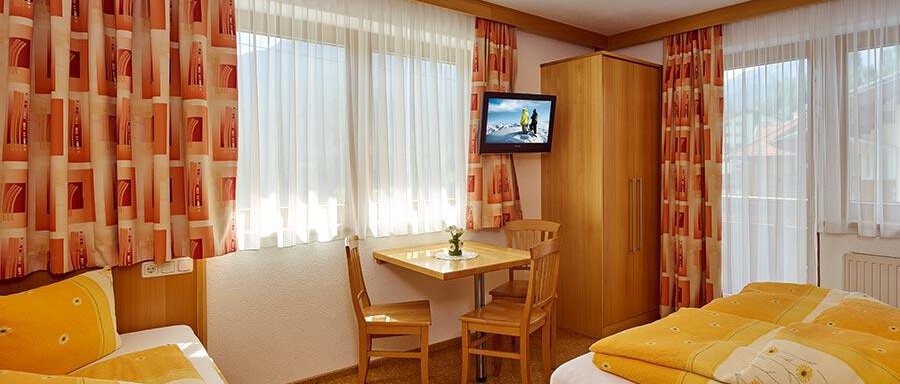 Zimmer - Pension Gritsch Ewald - Sölden