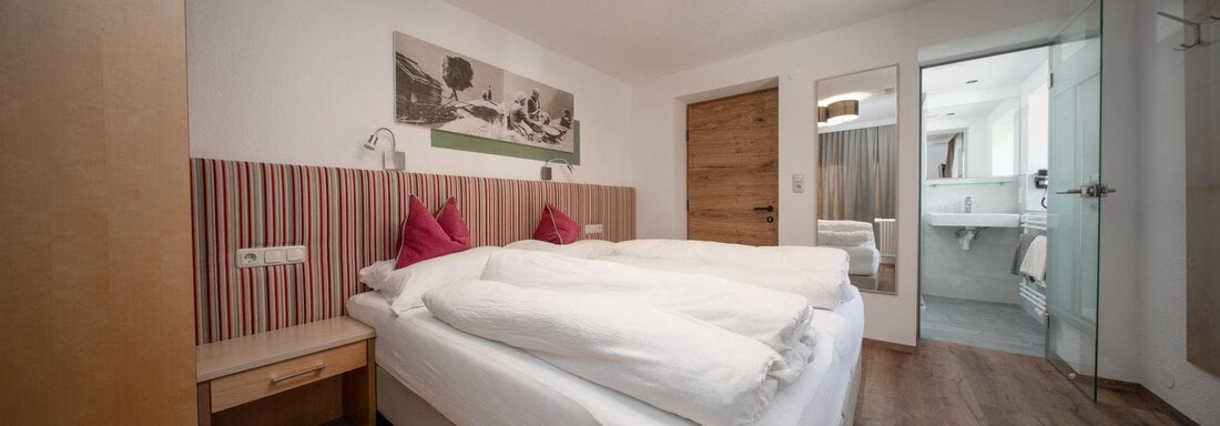 Doppelzimmer - Pension Pitze - Sölden