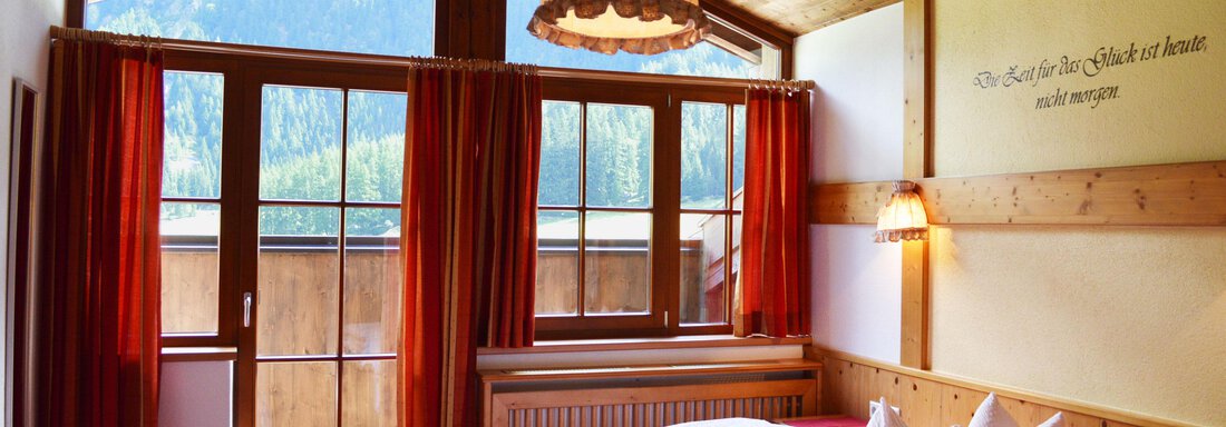 Dreibettzimmer - Pension "Zur alten Mühle" - Sölden