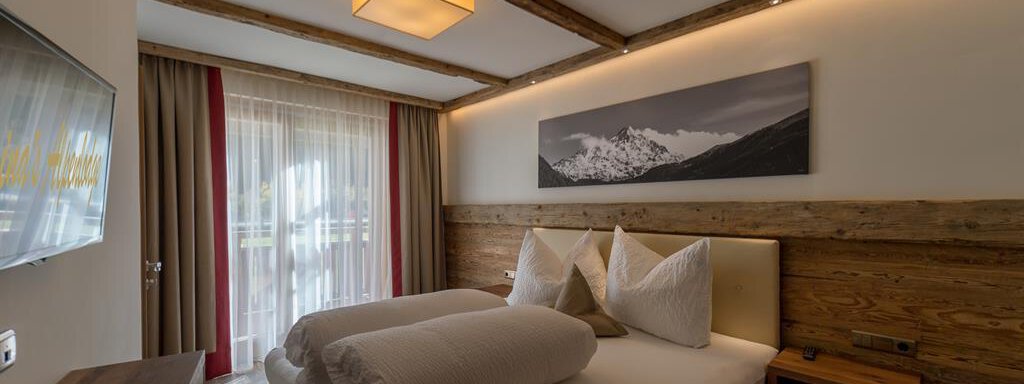 Schlafzimmer_1 - Regina's Alpenlodge - Sölden