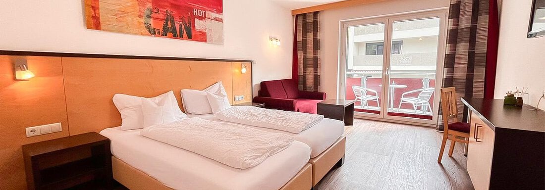 Schlafzimmer_doppelzimmercomfort_bergheim_WZ - Sporthotel Garni Bergheim - Sölden