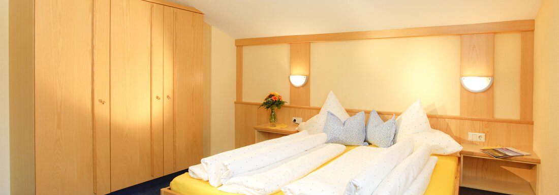 Schlafzimmer - Sportpension Rubin - Sölden