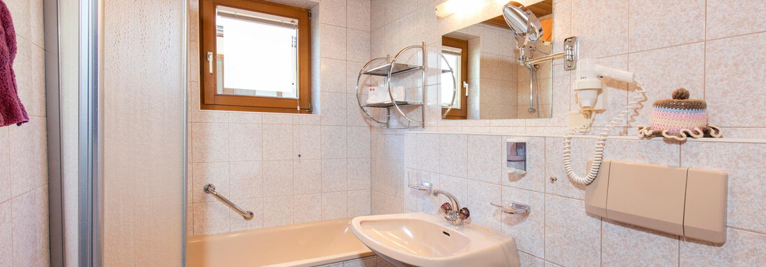 Badezimmer - Sportpension Rubin - Sölden