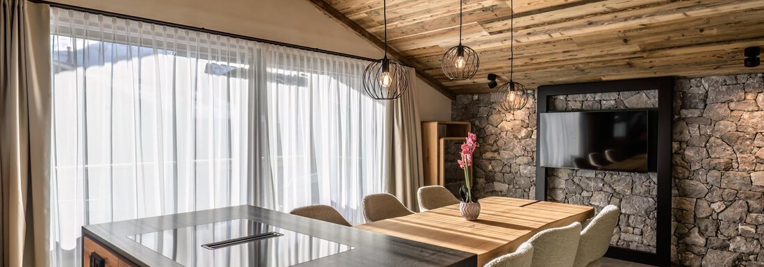 Black Stone (12) Black Stone (12) - The Peak Sölden - Sölden